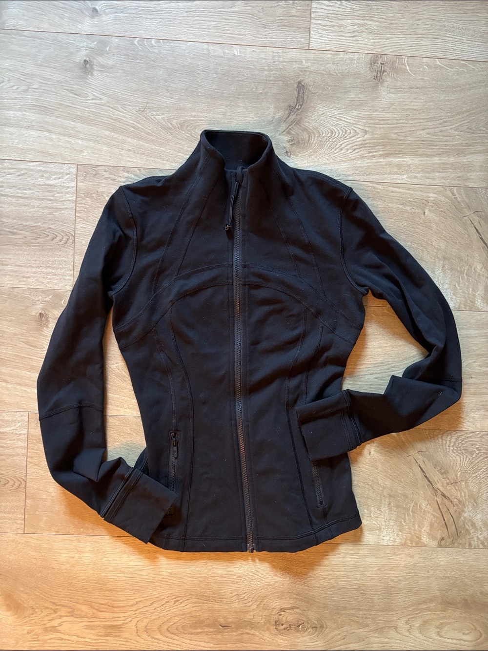 EUC Lululemon Define Jacket Luon Sz 4